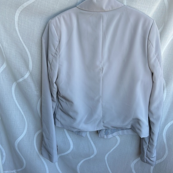 Jacket - Picture 4 of 4